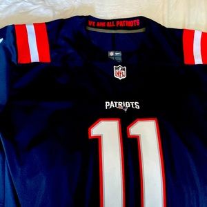 New England patriots jersey excellent condition like new stitched